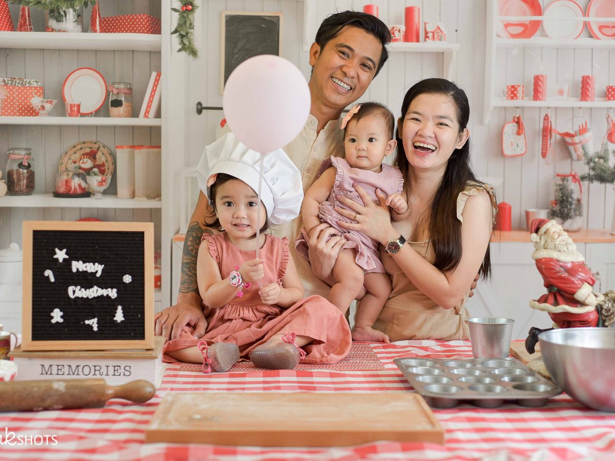 Christmas Family Session | Near&nbsp;Tagaytay