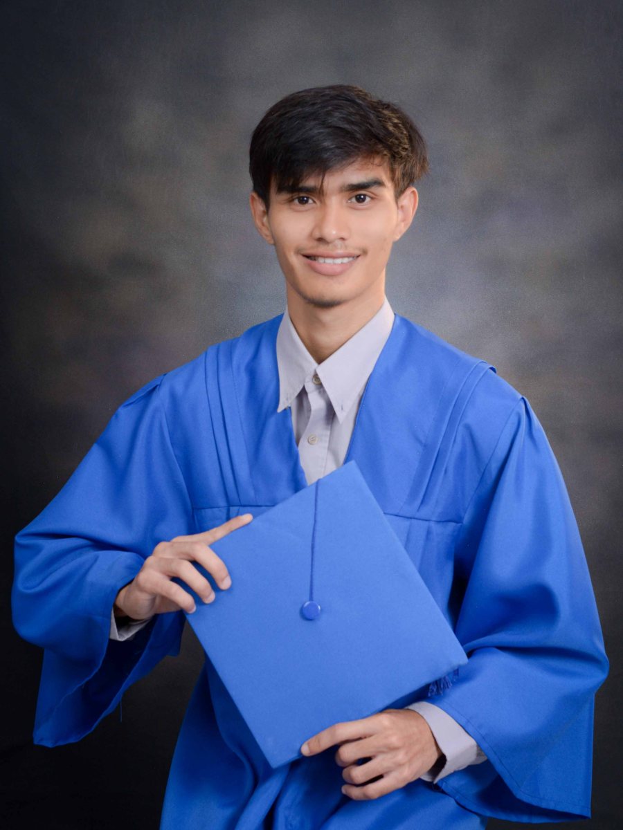 Senior High School Graduation Photographer in&nbsp;Cavite